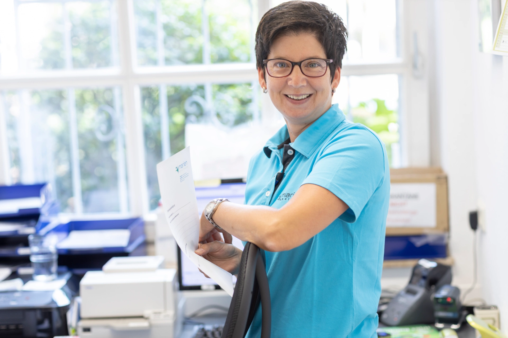 Persönlicher Service durch das Team der Marien Apotheke.